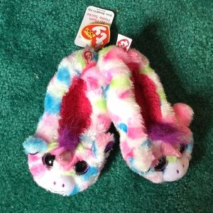 NWT Children’s beanie boo slippers